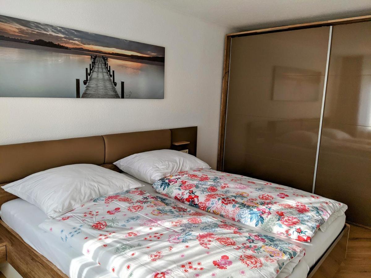 Cozy Apartment With Parking Garage Near Outlet Metzingen  Extérieur photo