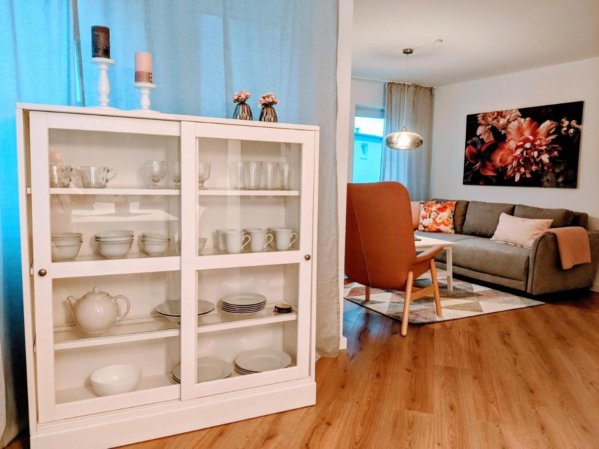 Cozy Apartment With Parking Garage Near Outlet Metzingen  Extérieur photo