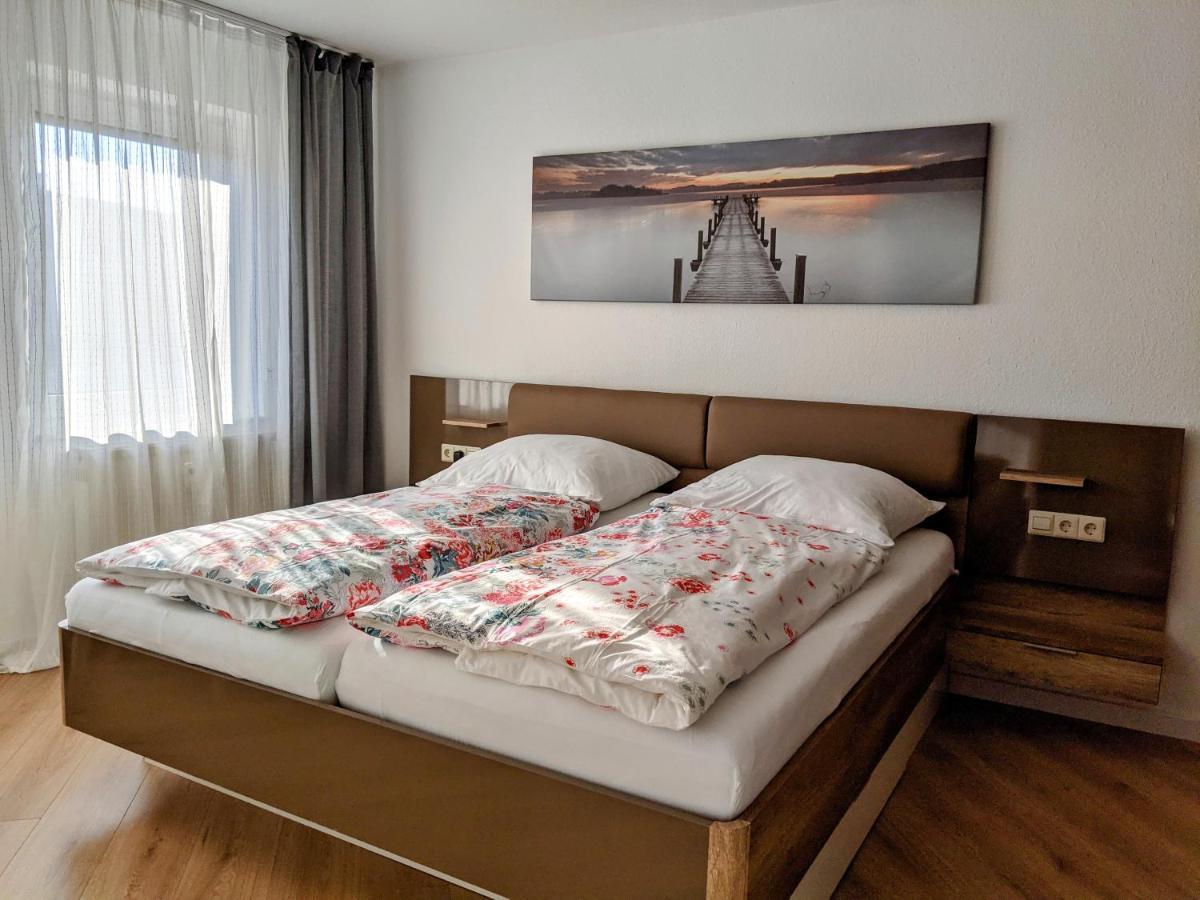 Cozy Apartment With Parking Garage Near Outlet Metzingen  Extérieur photo
