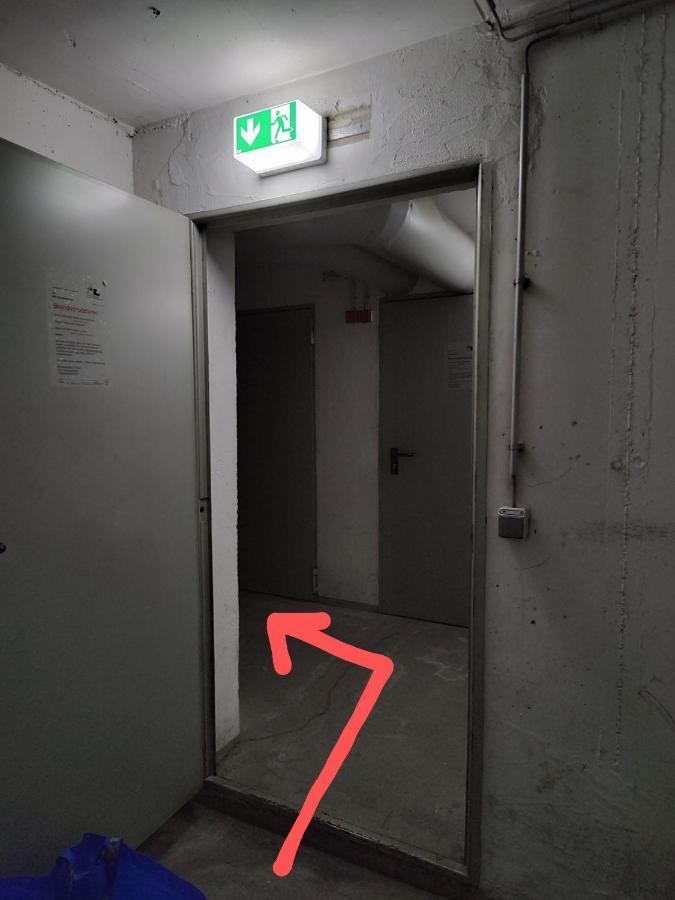 Cozy Apartment With Parking Garage Near Outlet Metzingen  Extérieur photo