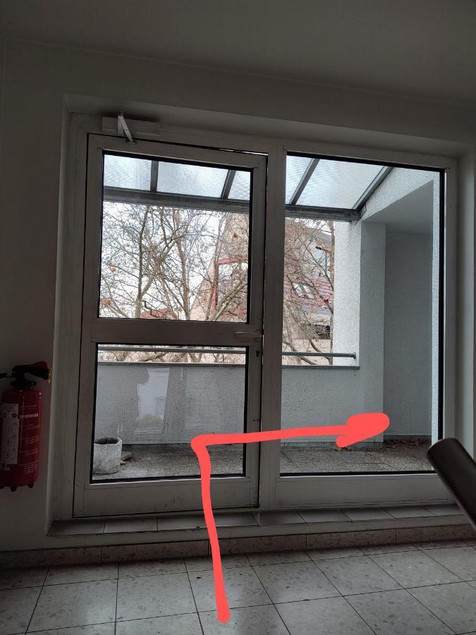 Cozy Apartment With Parking Garage Near Outlet Metzingen  Extérieur photo